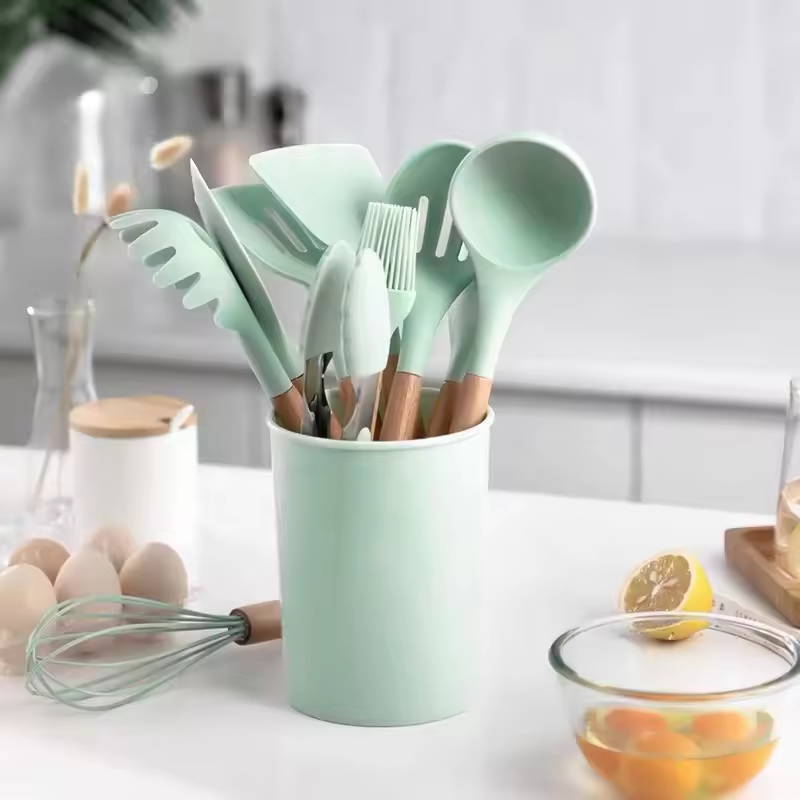 Best Selling Kitchen Accessories Ins Style 12pcs pink Silicone Kitchen Cooking Utensil Set with Holder